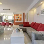 Viras Luxury Apartman *