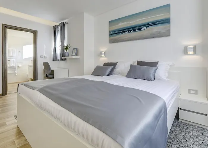 Apartment Viras Luxury *