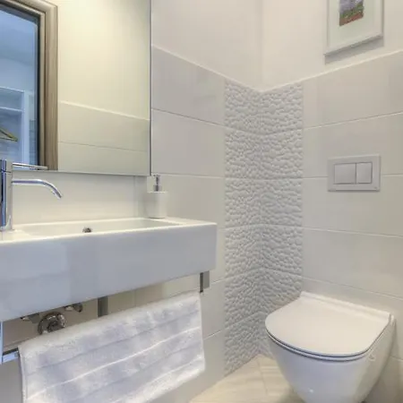Apartment Viras Luxury