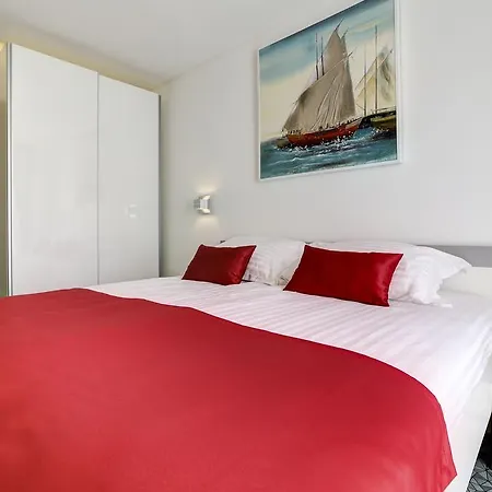 Viras Luxury Apartment *