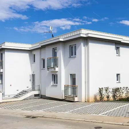Apartment Viras Luxury