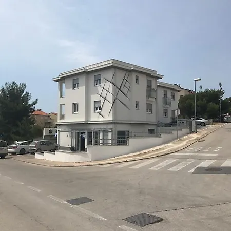 Apartment Viras Luxury Premantura